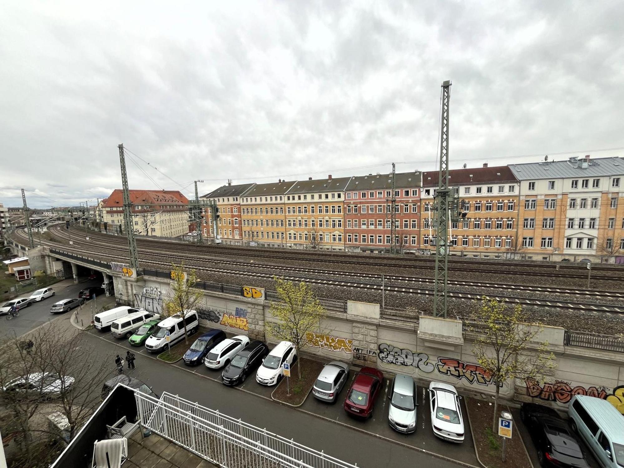 Wohnperle Neustadt - Zentral, Kostenloser Parkplatz, Lift, Klimaanlage Dresden Exterior foto